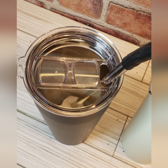 20 oz. Black Stainless Steel Double Wall Tumbler with Bus Driver Decal NWT - Picture 3 of 8